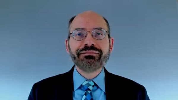 Outsmarting Cancer: The Foods That Help & The Treatments That Don’t