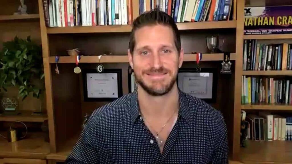 Detox Your Life: The Dangers Lurking In Your Food, Water & Air