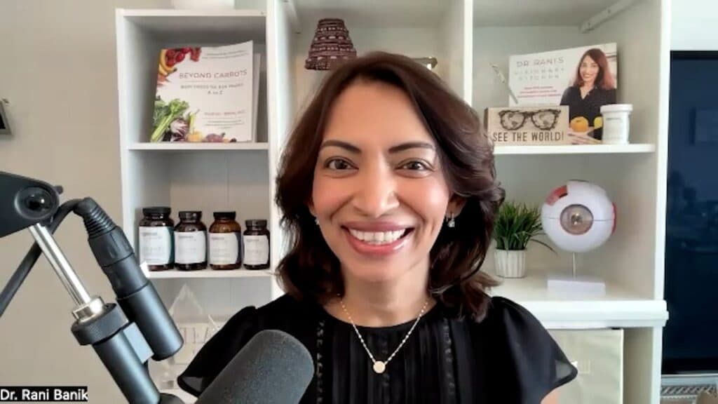 Protecting Your Eyes When You Have Hashimoto’s or Graves Disease