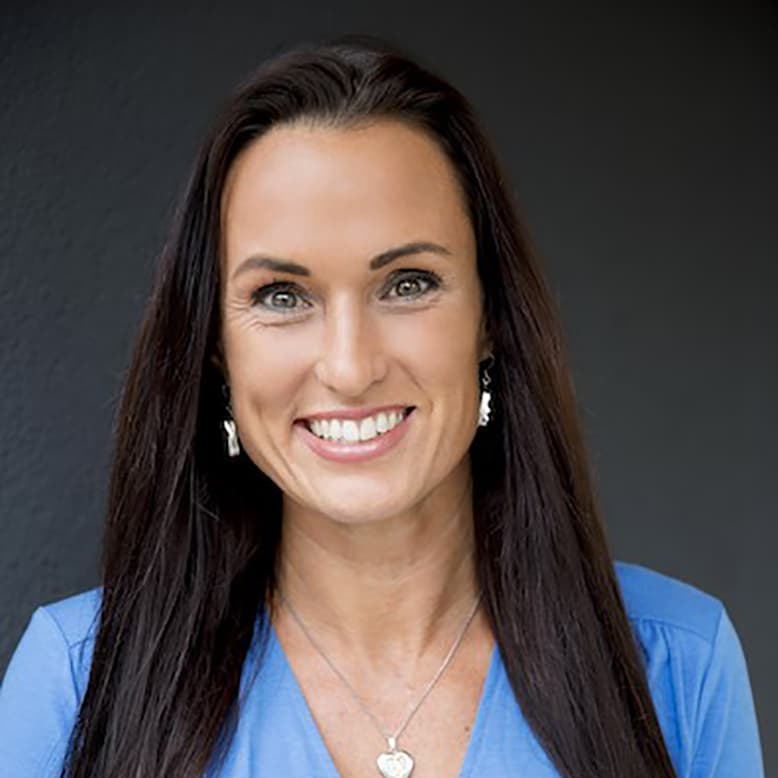 Amy Derksen - expert channel