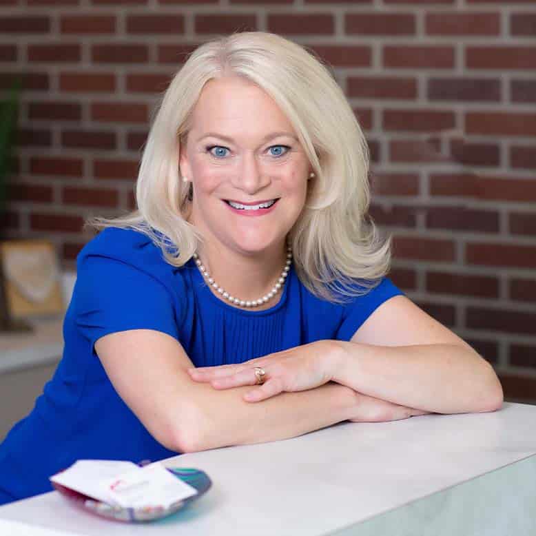 Amy Doneen - expert channel