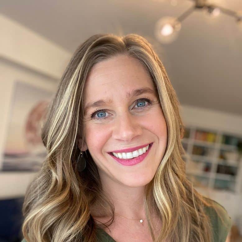 Ellen Vora - expert channel