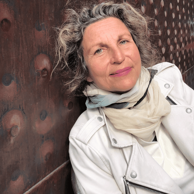 Gina Bria - expert channel