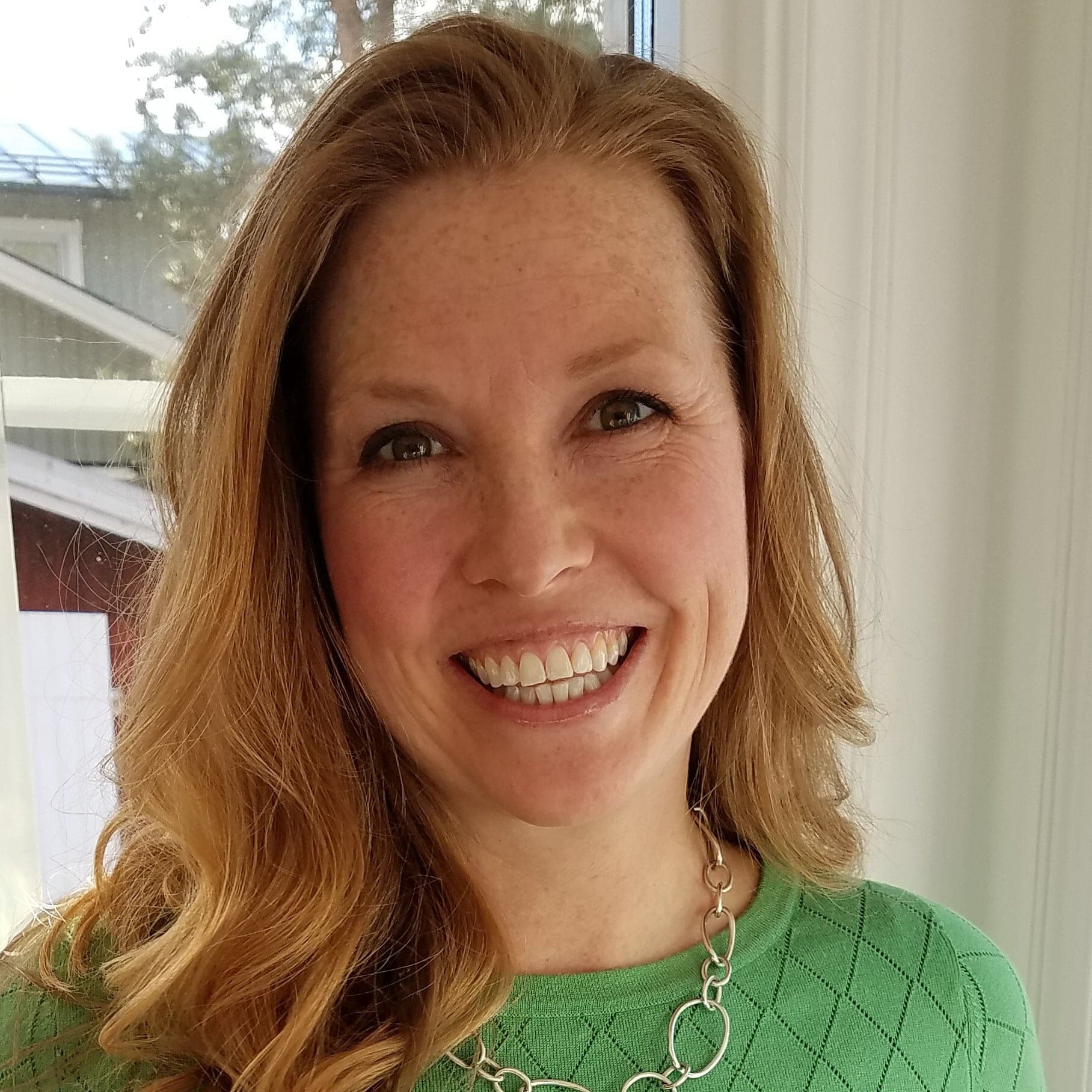 Julia Lundstrom - expert channel