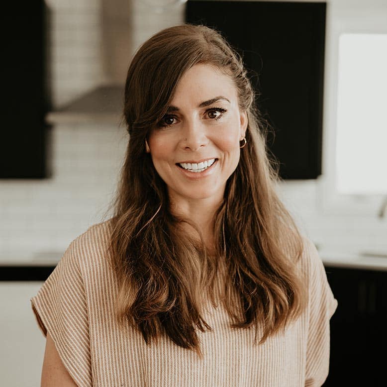 Justine Stenger - expert channel