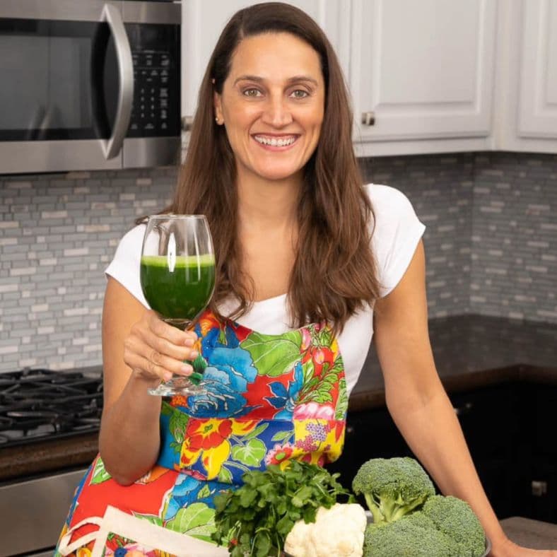 Renata Esteves - expert channel