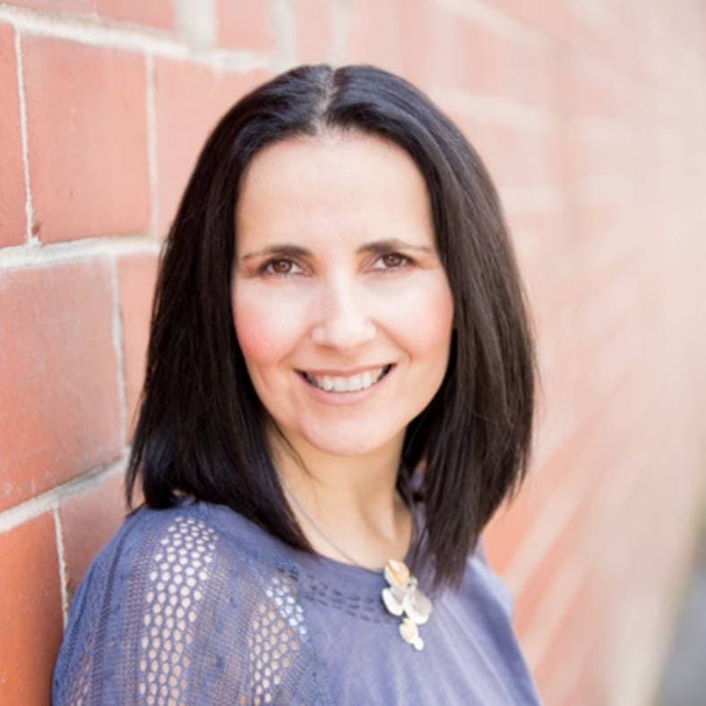 Naomi Bareket - expert channel