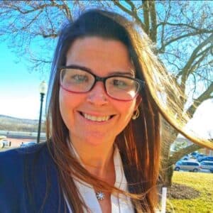 Angela Vivano - expert channel