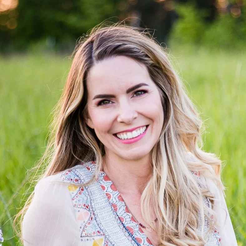 Laura Koniver - expert channel