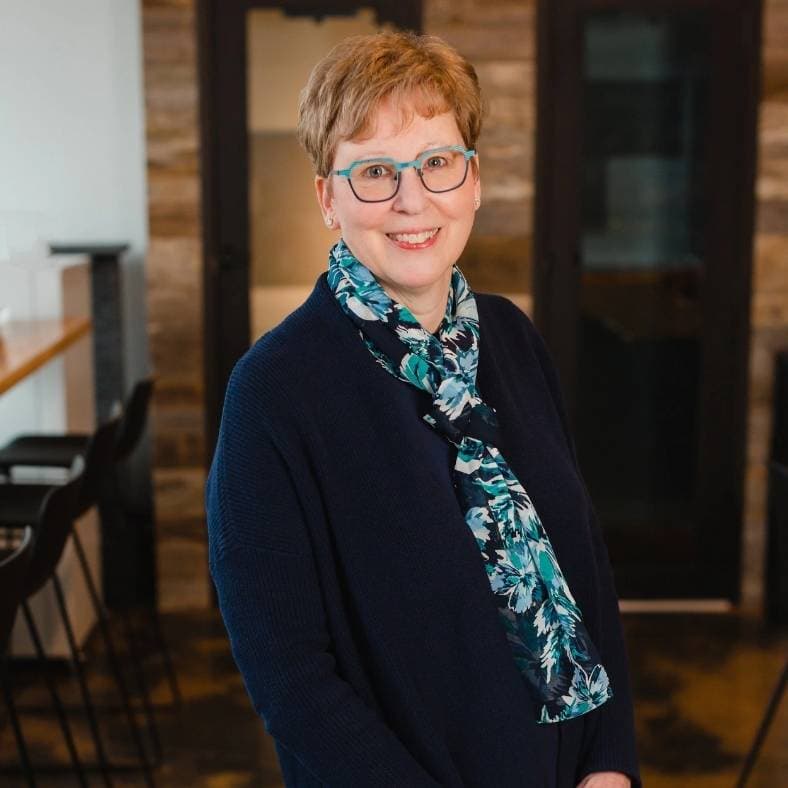 Barbara Van Hare - expert channel