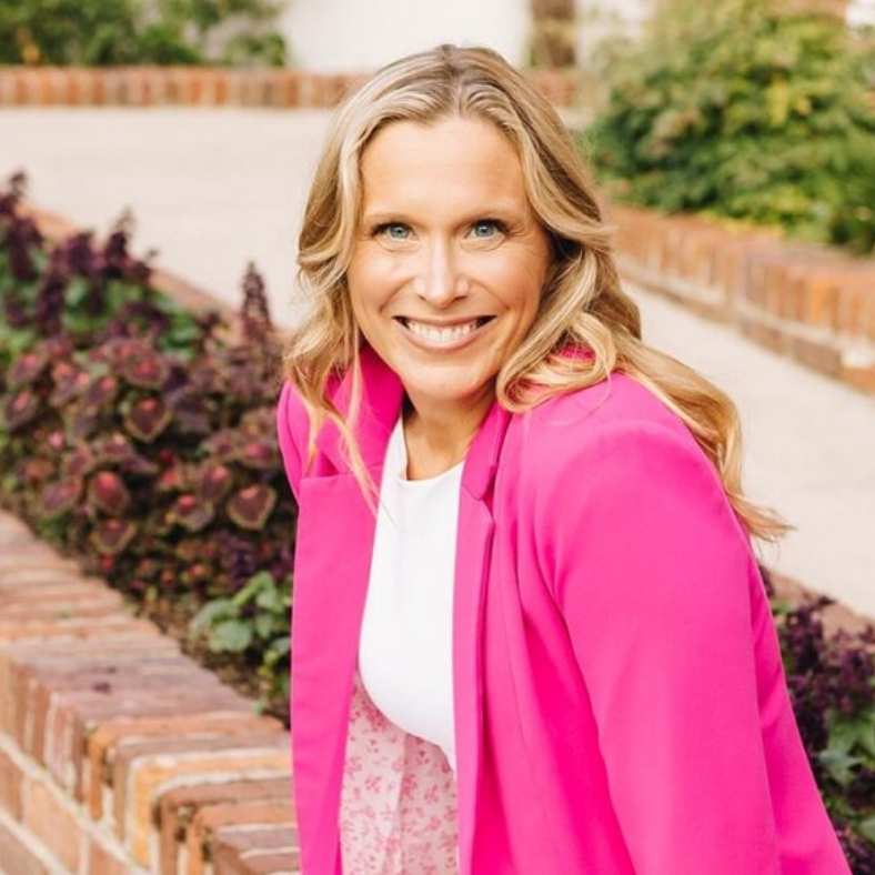 Julie Ross - expert channel